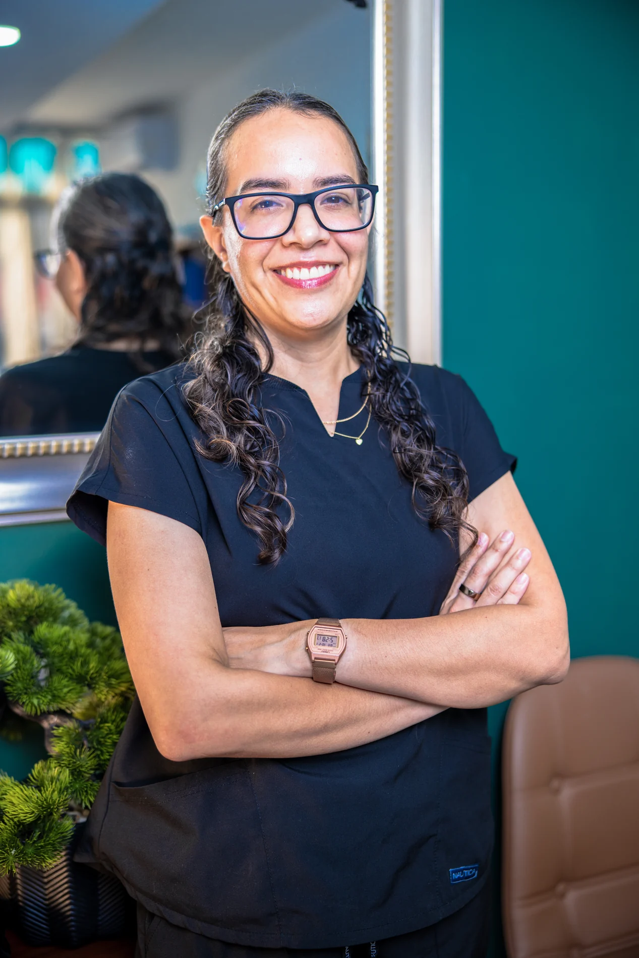 Retrato de la doctora en su consultorio de Monterrey